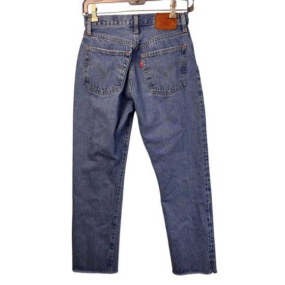 Levi's 501 Premium Distressed Jeans Women's W25 L26 Button-Up Light Wash Denim - Picture 2 of 16